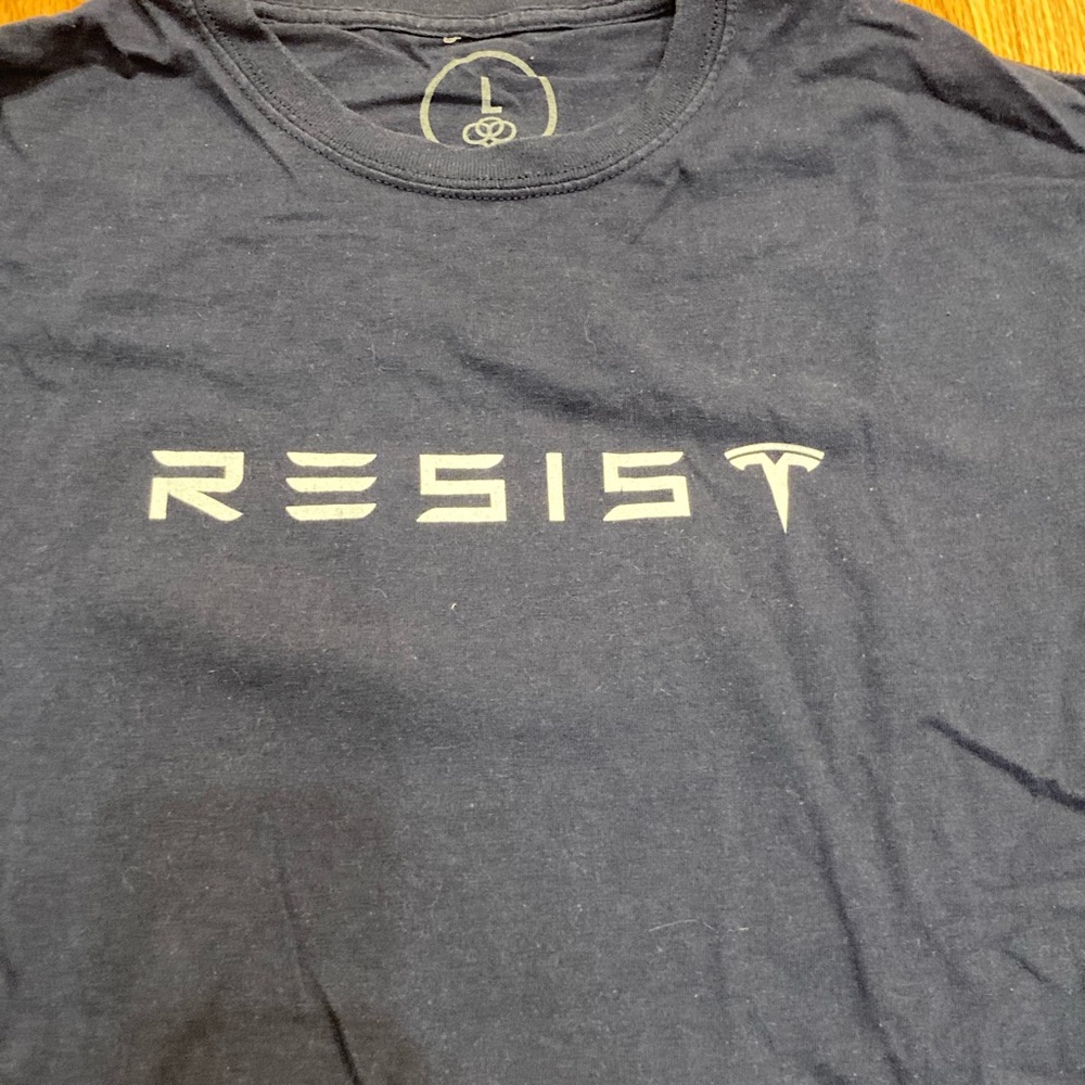 Anti-Tesla tee - Picture 2 of 4